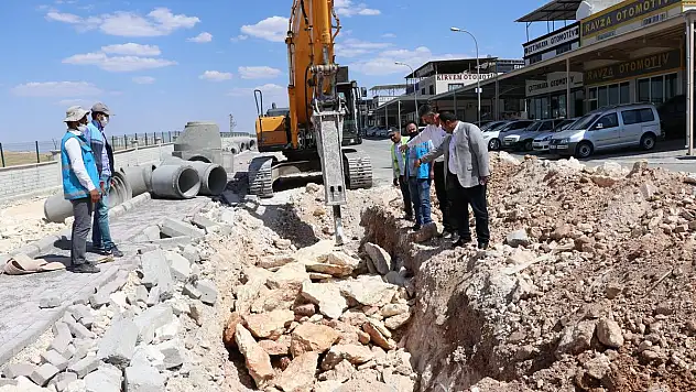 ŞUSKİ, OTO GALERİCİLER SİTESİNDEKİ ALTYAPI SORUNUNU ÇÖZÜME KAVUŞTURUYOR