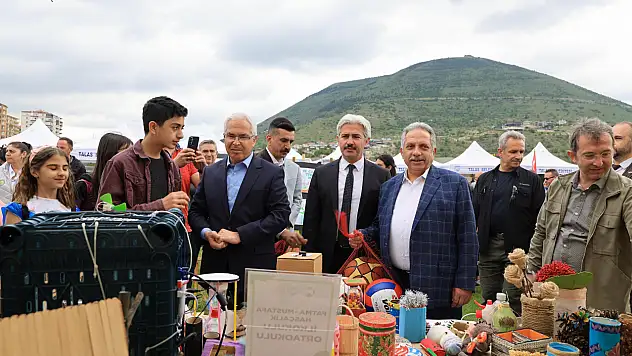 Talas'ta çevre gününe renkli ve anlamlı kutlama