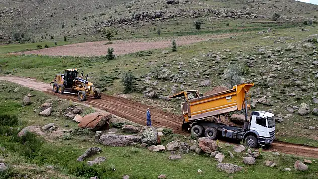 TALAS'TA KIRSALA HİZMET YAĞIYOR