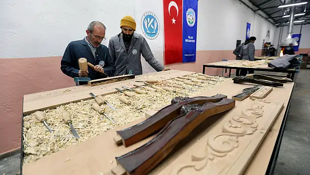 Talas'ta restorasyon kursları başladı