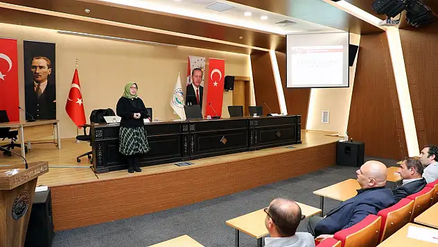 TALAS'TA SÜREKLİ KALİTE İÇİN SÜREKLİ EĞİTİM