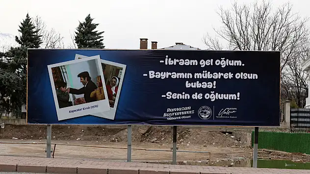 Talas'ta Yeşilçam Temalı Bayram Billboardları