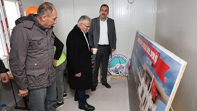 TARİHİ KERVANSARAY'DA VE ARASTA ÇARŞISI