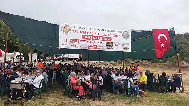 Taşhan Köyü Pilav Şenliği'ne bin kişi katıldı