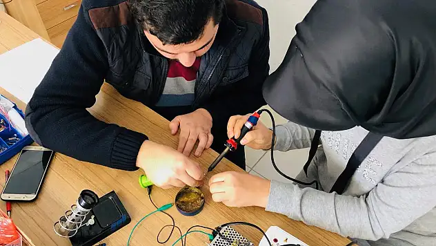 TATİLDE ROBOT EĞİTİMİ