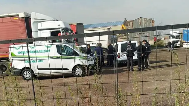 Tırın içerisinde ölü bulundu