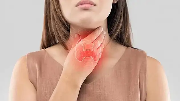 Tiroid sorunları kadınları 5 kat fazla etkiliyor