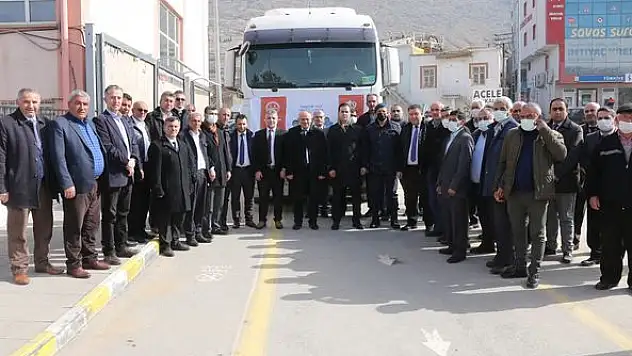 Toplanan yardım malzemeleri Suriye'ye gönderildi