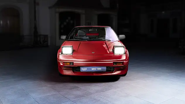 Toyota'nın Efsane Modeli MR2 Geri mi Dönüyor?