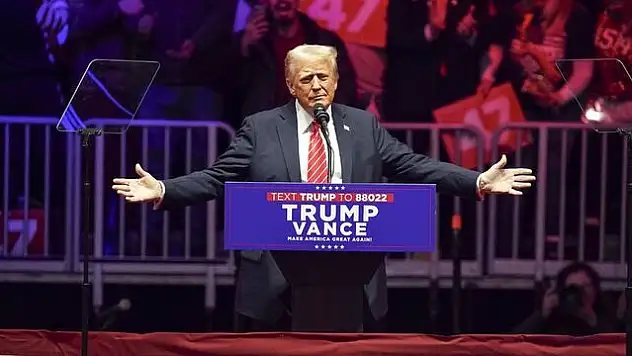 Trump'ın 3. seçimi için anayasa tasarısı sunuldu