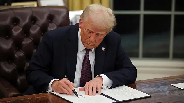 Trump'tan Uzay Sektörünü hızlandıracak kararname