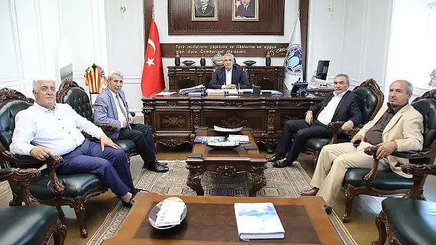 TÜRK OCAKLARINDAN BAŞKAN GÜDER'E ZİYARET