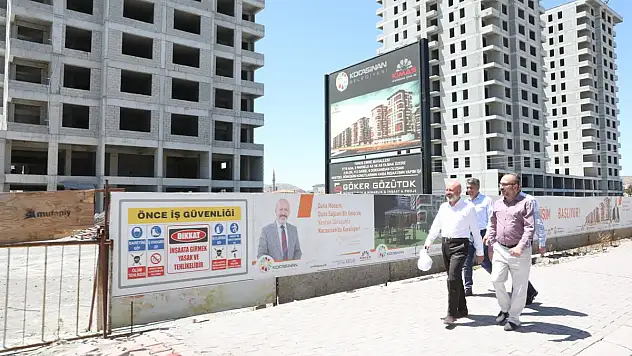 'TÜRKİYE'DE EN BÜYÜK KENTSEL DÖNÜŞÜMÜ GERÇEKLEŞTİRİYORUZ'