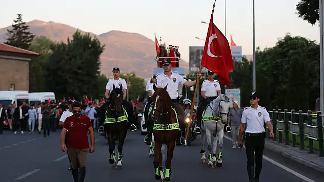 Türkiye Yüzyılının Kahramanları Demokrasi Yürüyüşü