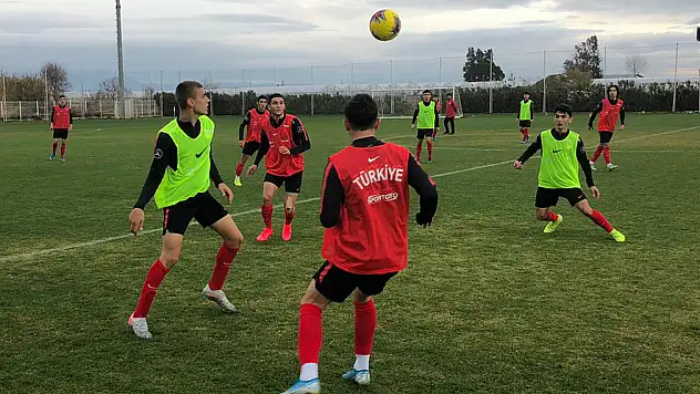 U17 Milli Takımı, çalışmalarını Antalya'da sürdürüyor