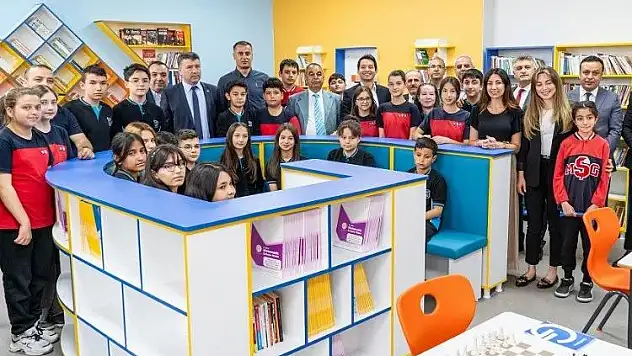 Üçüncü kütüphane Kayseri'ye açıldı