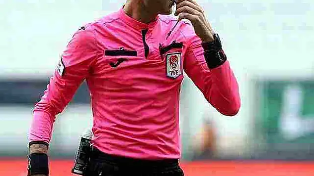 UEFA'dan Türk hakemlerine inceleme