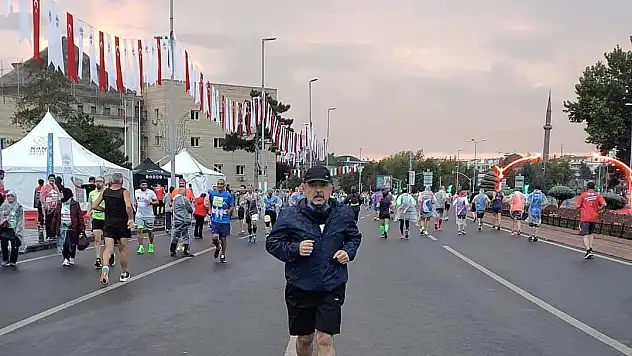 Uluslararası Kayseri Yarı Maratonu koşuldu