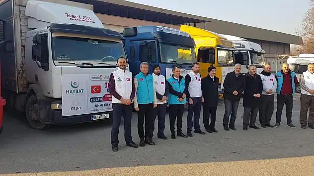 Ümmetin Yetimi İdlib İçin 7 Tır Yardım