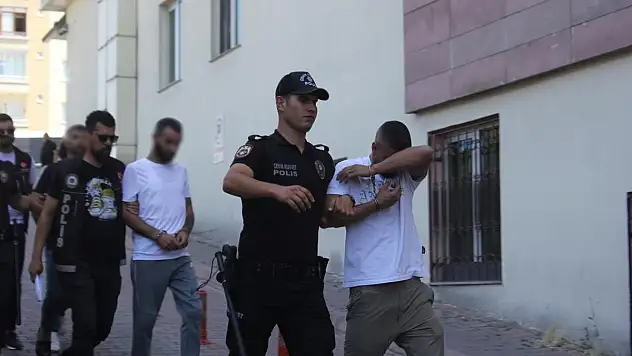 Uyuşturucu Madde Operasyonunda: 6 Gözaltı