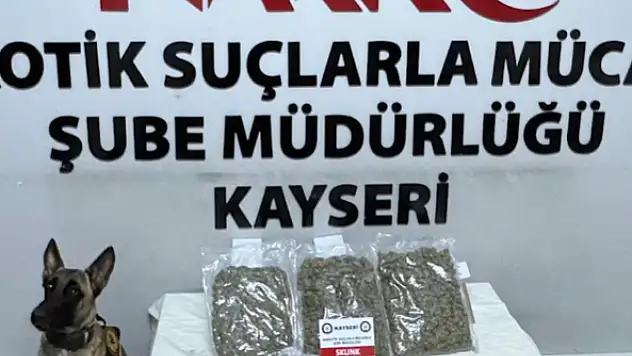 'Uyuşturucu Operasyonu: 3 Kişi Yakalandı'