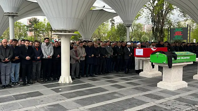 Uzman Çavuş Orhan Karakuş Son Yolculuğuna UğurlandI