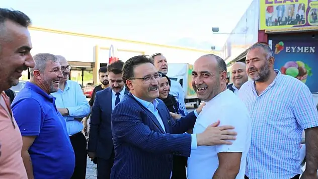 Vali Çiçek, esnaf ve vatandaşlarla bir araya geldi