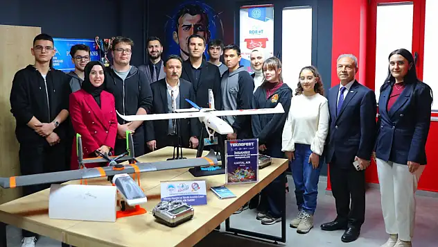Vali Çiçek: 'Hiçbir Çocuk Yalnız Değil'