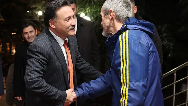 Vali Çiçek, Talas'ta hane ziyaretleri yaptı