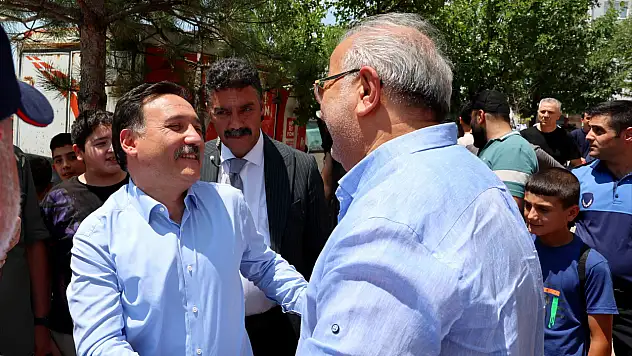Vali Çiçek, Uğurevler'de vatandaşlarla buluştu