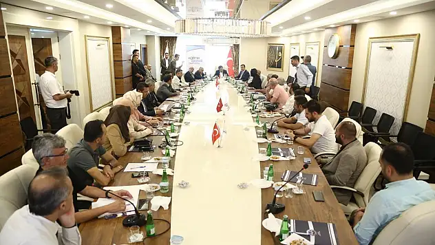 VALİ ÇİÇEK VE BAŞKAN BÜYÜKKILIÇ'TAN 'EĞİTİM' ZİRVESİ