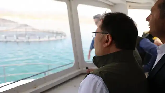 Vali Çiçek Yamula Barajında Balık Hasadına Katıldı