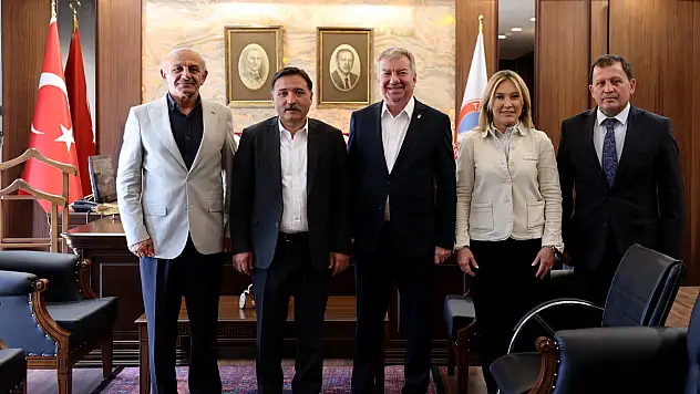 Vali Gökmen Çiçek'ten yelken federasyonu heyetine kabul