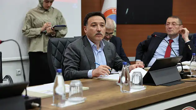 Vali Gökmen Çiçek Vatandaşların Talep ve Sorunlarını Dinledi