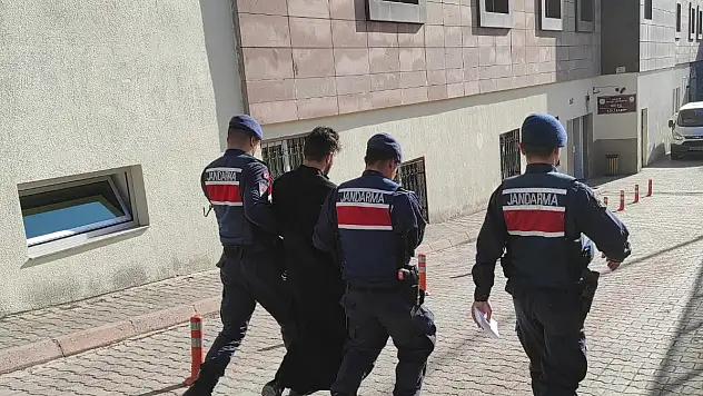Yabancı uyruklu DEAŞ şüphelisi yakalandı