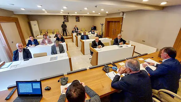 YAHYALI BELEDİYE MECLİSİ NİSAN AYI TOPLANTISINI YAPTI