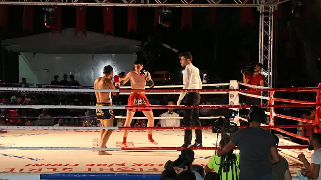YAHYALI' DA MUAYTHAI RÜZGÂRI ESTİ