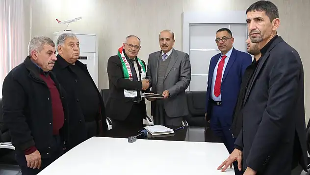 YAHYALI İLE NAWBA KARDEŞ ŞEHİR OLDU