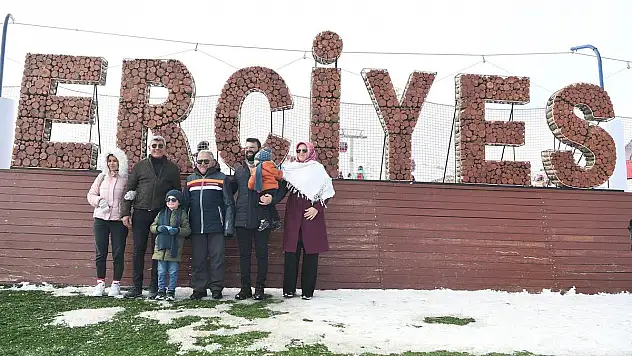 YARIYIL TATİLİ BOYUNCA HERGÜN ERCİYES SEFERİ