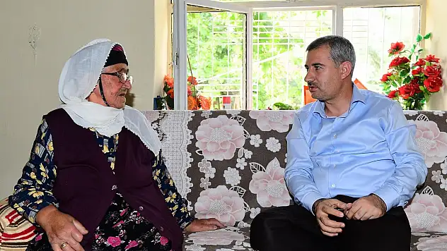'Yaşlılarımız Toplumsal Hayatımızın En Kıymetli Hazineleridir'