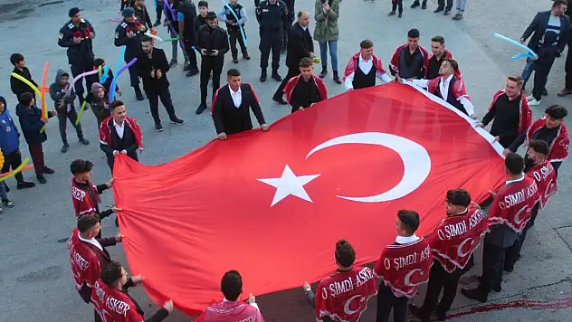 YEMLİHA DA ASKER ŞENLİĞİ