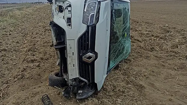 Yeşilhisar'da araç tarlaya uçtu: 1 yaralı