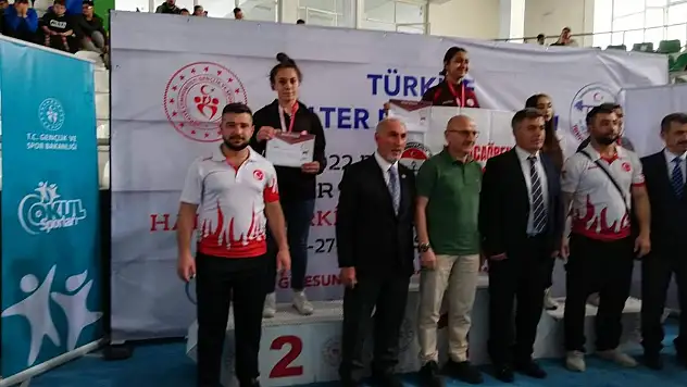 Yeşilhisarlı haltercilerden büyük başarı
