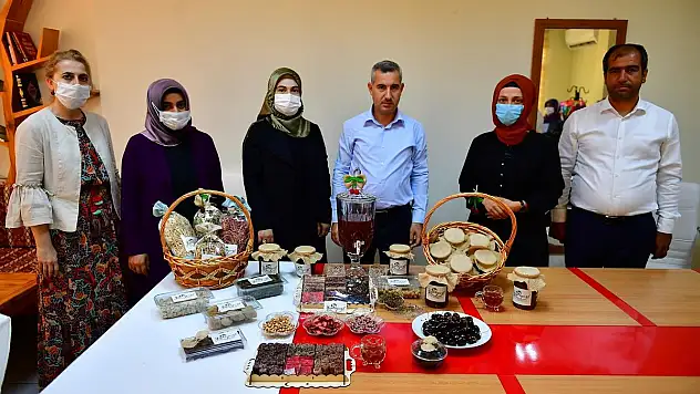 Yeşilyurt Kadın Girişimi Ve İşletme Kooperatifinin İlk Toplantısına Katıldı