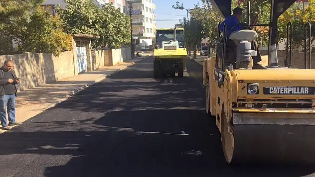 Yeşilyurt Mahallesi'nde Asfalt Çalışması