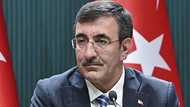 Yılmaz: Enflasyon tek haneye, büyüme artacak