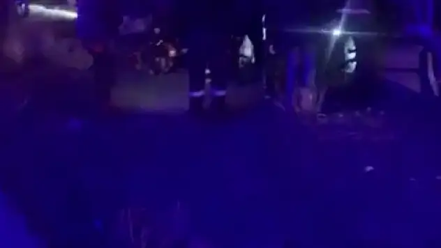 Yolcu otobüsü devrildi