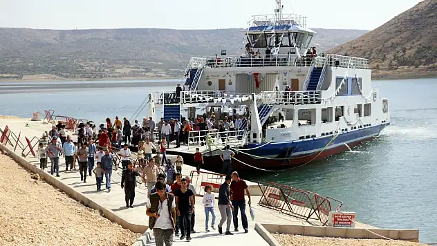 YOLCU VE BALIKÇI TEKNELERİ DENETLENDİ