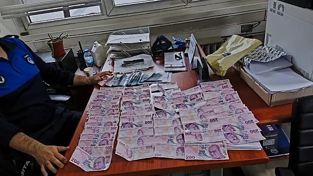 Zabıta Dilenci operasyonunda 12 bin 200 TL ele geçirdi