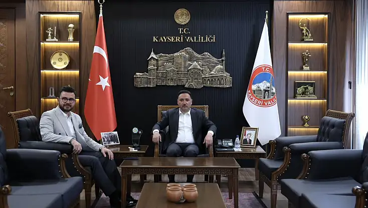 AK Parti İl Başkanı Okandan’dan Vali Çiçek’e Taziye Ziyareti